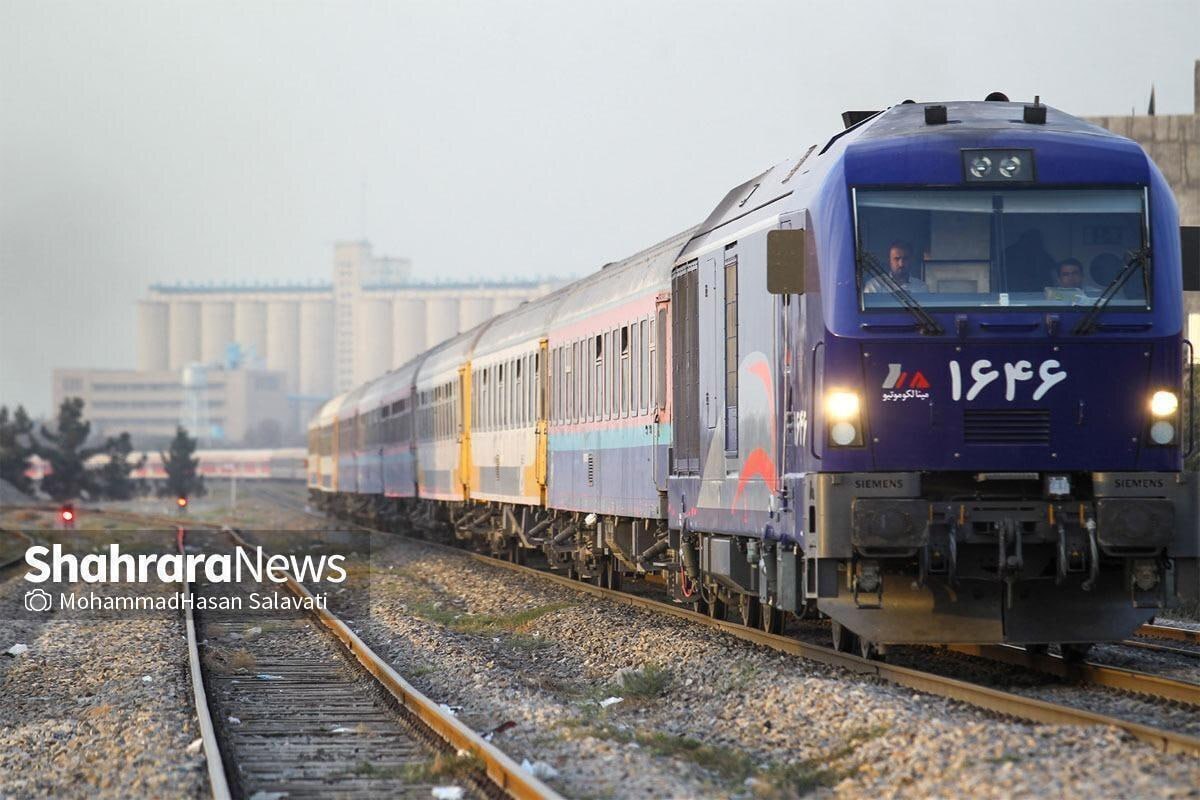 ️پیش فروش بلیت قطار‌های مسافری برای بازه زمانی اول تا ۳۰ آبان ماه، از روز شنبه (۲۶ مهرماه) آغاز می‌شود.