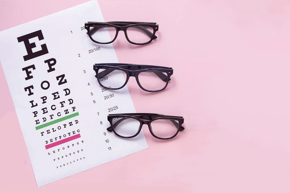 حفظ سلامت چشم و اصلاح اختلالات بینایی با انتخاب درست عینک | زندگی را واضح ببینید