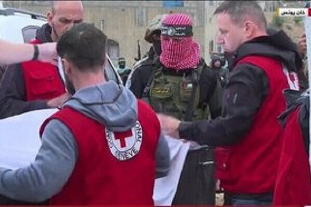 سخنگوی کابینه نتانیاهو مدعی شد جنبش حماس هنوز ۲۱ جسد از اسرای اسرائیلی را در نوار غزه دارد و گفت جنگ باز خواهد گشت.