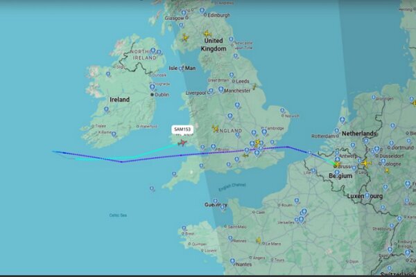 وضعیت اضطراری برای هواپیمای وزیر جنگ آمریکا + عکس (۲۳ مهر ۱۴۰۴) وضعیت اضطراری برای هواپیمای وزیر جنگ آمریکا + عکس (۲۳ مهر ۱۴۰۴)