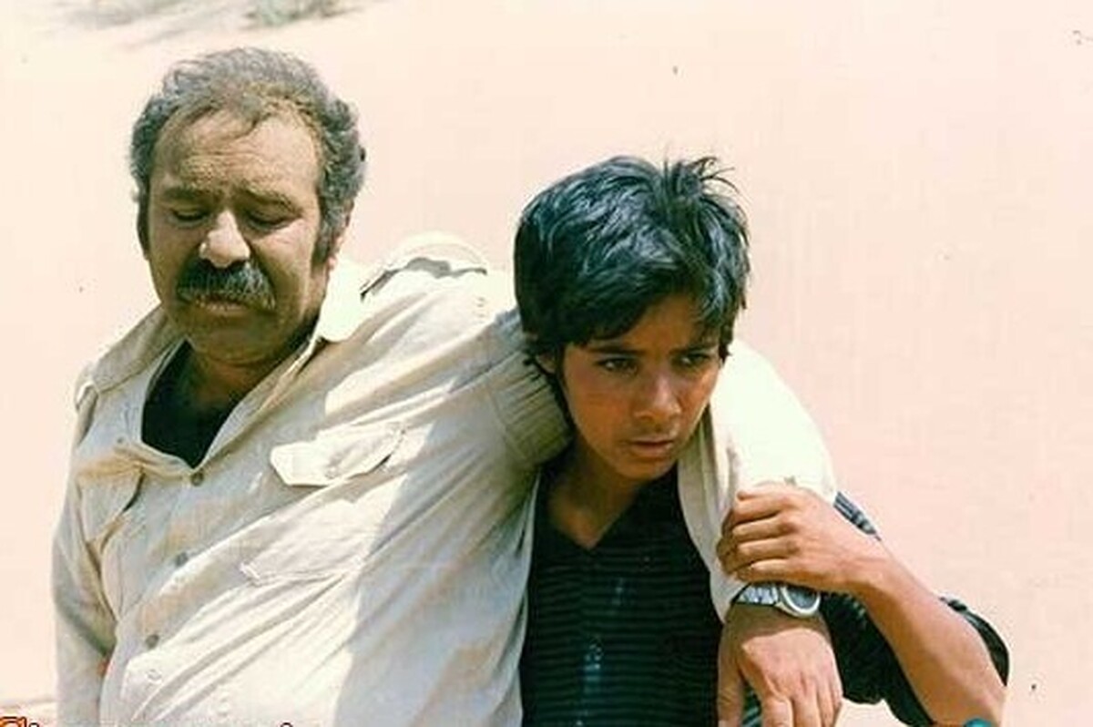 «تا سکوی قهرمانی»، «خوشمزه»، «آقای امیدوار»، «خاتم شیراز»، «پدر»،  بخشی از فیلم‌های سینمایی و تلویزیونی و انیمیشن‌های تلویزیون است که برای مخاطبان در روزهای آخر هفته تدارک دیده است.