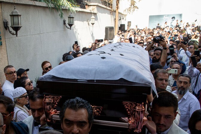 مراسم تشییع و خاک‌سپاری ناصر تقوایی، نویسنده و فیلم‌ساز + فیلم و تصاویر