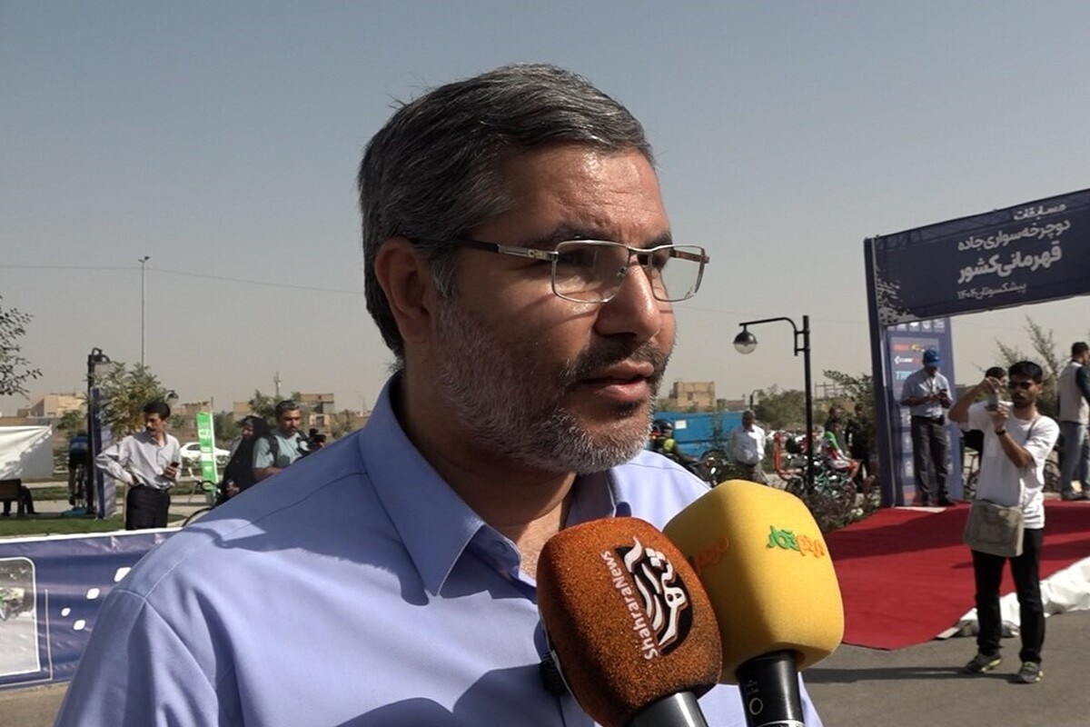 رئیس هیئت دوچرخه‌سواری خراسان رضوی گفت: مسابقات دوچرخه‌سواری قهرمانی کشور رده سنی پیشکسوتان، با حضور بیش از ۱۲۰ ورزشکار از سراسر کشور، امروز (پنجشنبه، ۲۴ مهرماه ۱۴۰۴) در بوستان «کرامت» مشهد آغاز شد و تا فردا (جمعه، ۲۵ مهرماه) ادامه خواهد داشت.