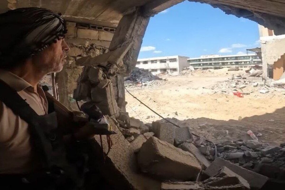 شبکه الجزیره در برنامه «ما خفی اعظم»، برای اولین بار تصاویری از شهید یحیی السنوار، رئیس پیشین دفتر سیاسی حماس در عملیات طوفان الأقصی منتشر کرد.