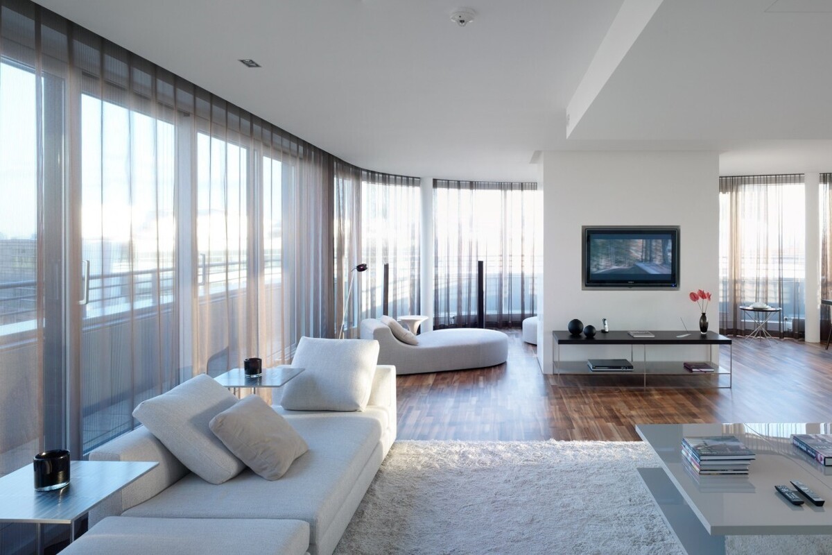 «۳۹۰ متر فوق‌لاکچری دیزاین بسیار زیبا و مدرن»؛ اگر به سرتان بزند که سراغ آگهی‌های پنت‌هاوس‌های لاکچری در مشهد بروید، با این نوع جملات مواجه می‌شوید. خانه‌هایی که پول رهن سالانه آن‌ها معادل خرید چند آپارتمان ارزان‌قیمت در مشهد است.