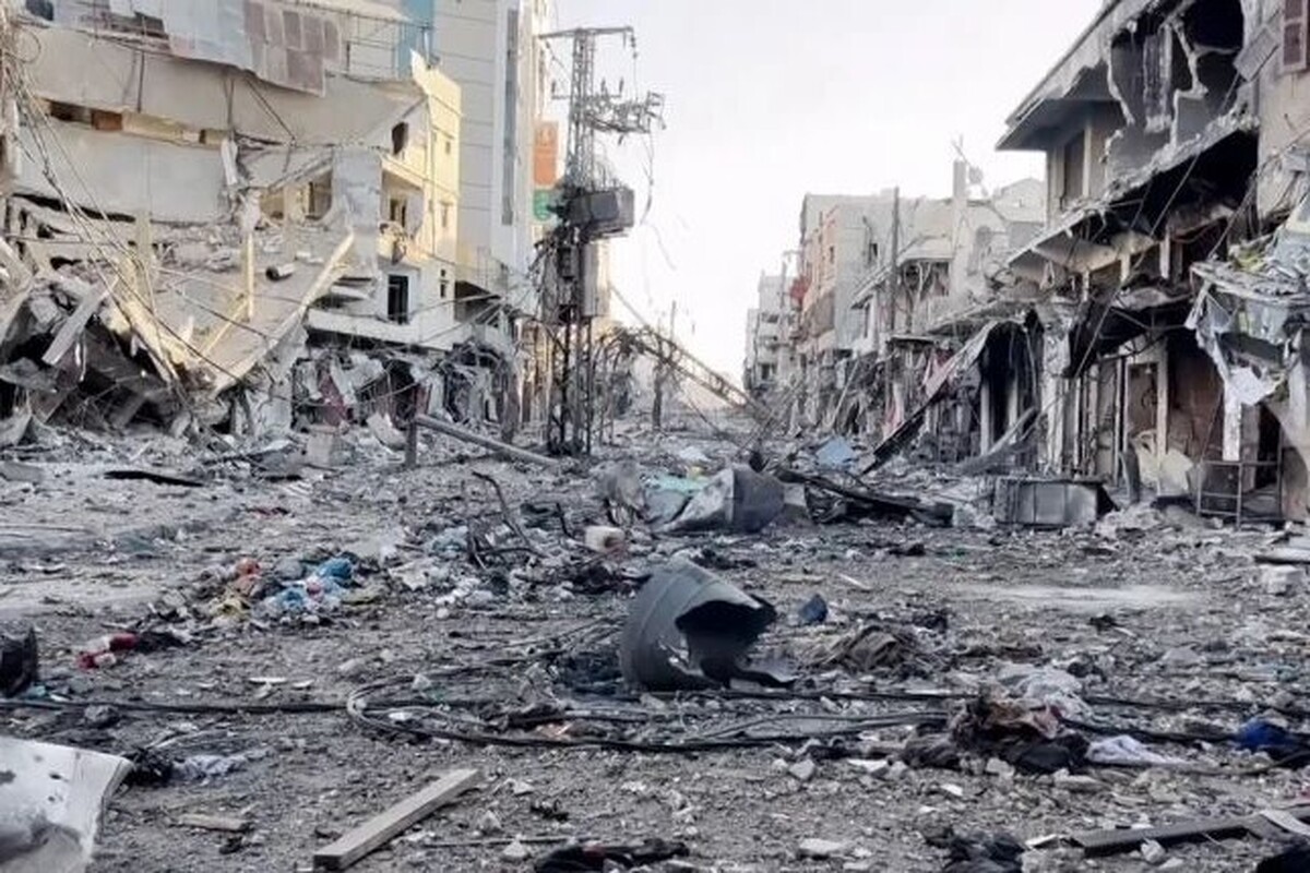 سخنگوی سازمان ملل اعلام کرد: آنتونیو گوترش دبیرکل سازمان ملل متحد با نگرانی گزارش‌های مربوط به درگیری‌های مسلحانه بین افغانستان و پاکستان را که منجر به کشته یا زخمی شدن بسیاری از غیرنظامیان شده است، دنبال کرده است و از اعلام آتش‌بس موقت استقبال می‌کند.