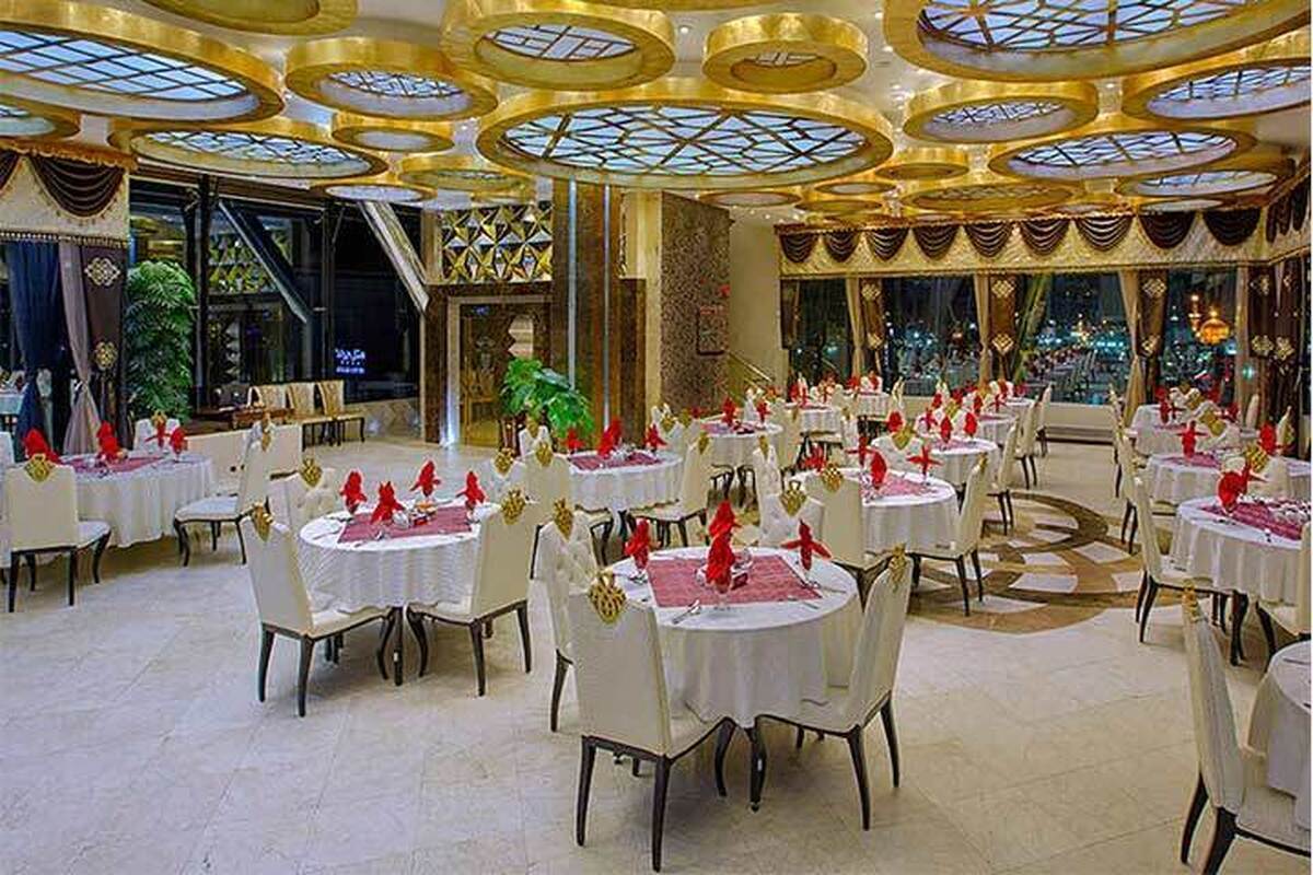 افزایش هفتگی قیمت غذا، آرامش رستوران‌ها را بر هم زده است.