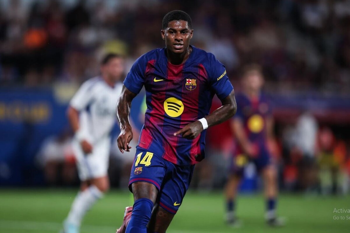 اسطوره باشگاه منچستریونایتد معتقد است که انتقاد رشفورد از شرایط یونایتد فقط بهانه جویی است.