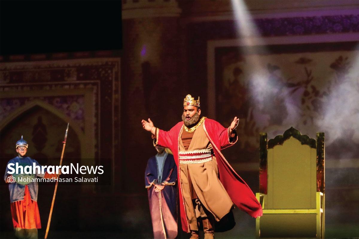 اثری سرشار از مولفه‌های حماسی | میزگرد تخصصی نقد و بررسی نمایش میدانی «۱۸۰۰۱» در مشهد برگزار شد