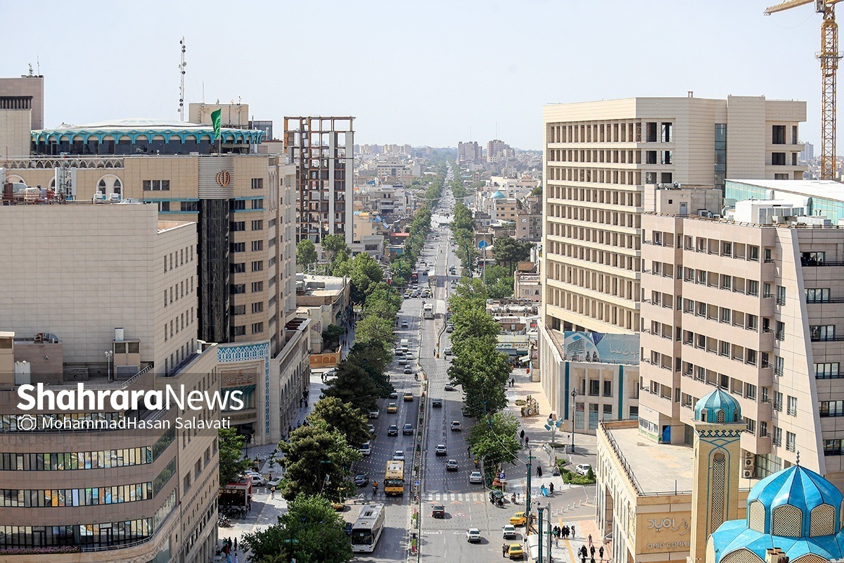 دیوان عدالت اداری با صدور حکمی، ادارات کل میراث فرهنگی و گردشگری را فاقد صلاحیت برای صدور پروانه بهره‌برداری مراکز اقامتی دانسته و به این مراکز مهلتی سه‌ساله برای دریافت پروانه و پایان‌کار از شهرداری‌ها داده است.