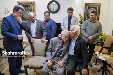 گزارش تصویری | دیدار خانواده ورزش از استاد حمید توکل پیشکسوت کشتی