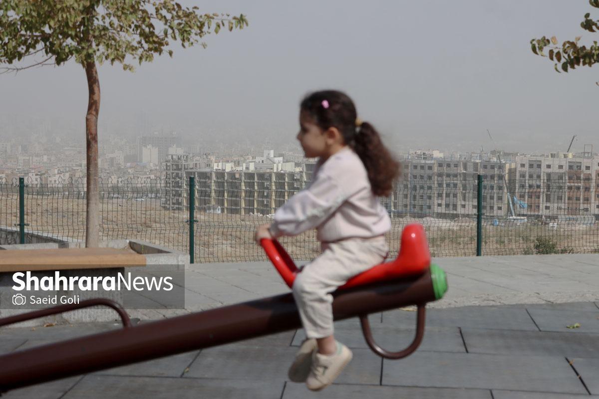 شاخص کیفیت هوای شهر مشهد، امروز (یکشنبه، ۲۷ مهرماه) در حال حاضر عدد ۱۱۱ را نشان می‌دهد که بیانگر وضعیت «ناسالم برای گروه‌های حساس» است.