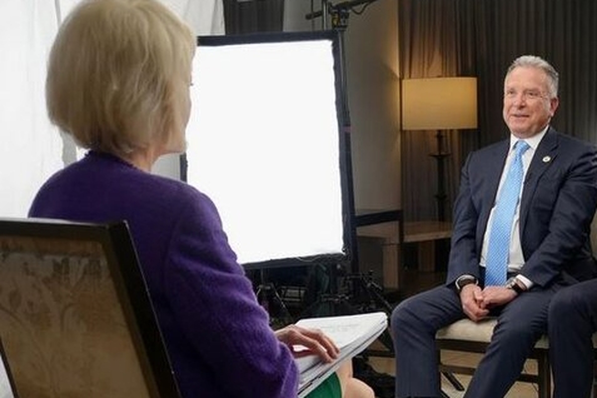 «ویتکاف» و «کوشنر» به عنوان مذاکره کنندگان اصلی آتش‌بس پیشنهادی ترامپ برای غزه در مصاحبه‌ای با شبکه خبری سی. بی. اس بار دیگر تاکید کردند که «حمله اسرائیل به غزه آن هم در بحبوحه تلاش‌ها برای برقراری آتش بس حسی از خیانت به آنها القا کرده است.»