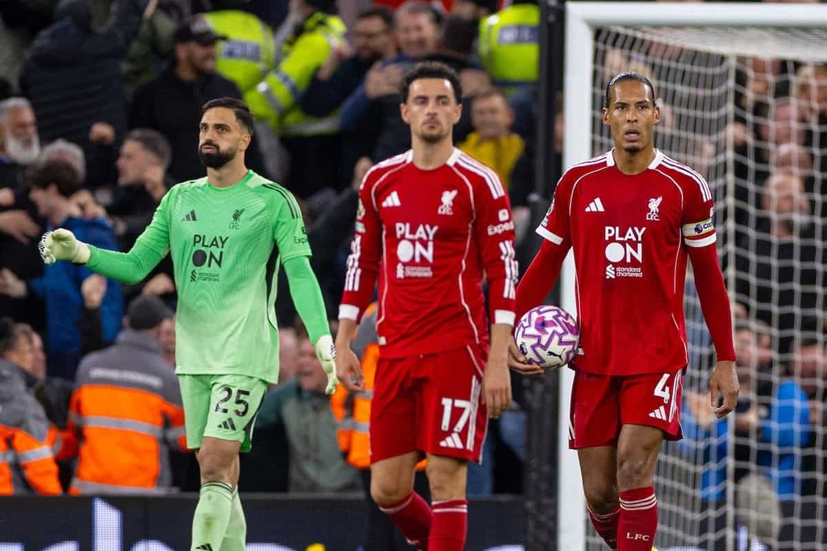 سایه ناامیدی در آنفیلد | زنگ خطر برای مربی هلندی