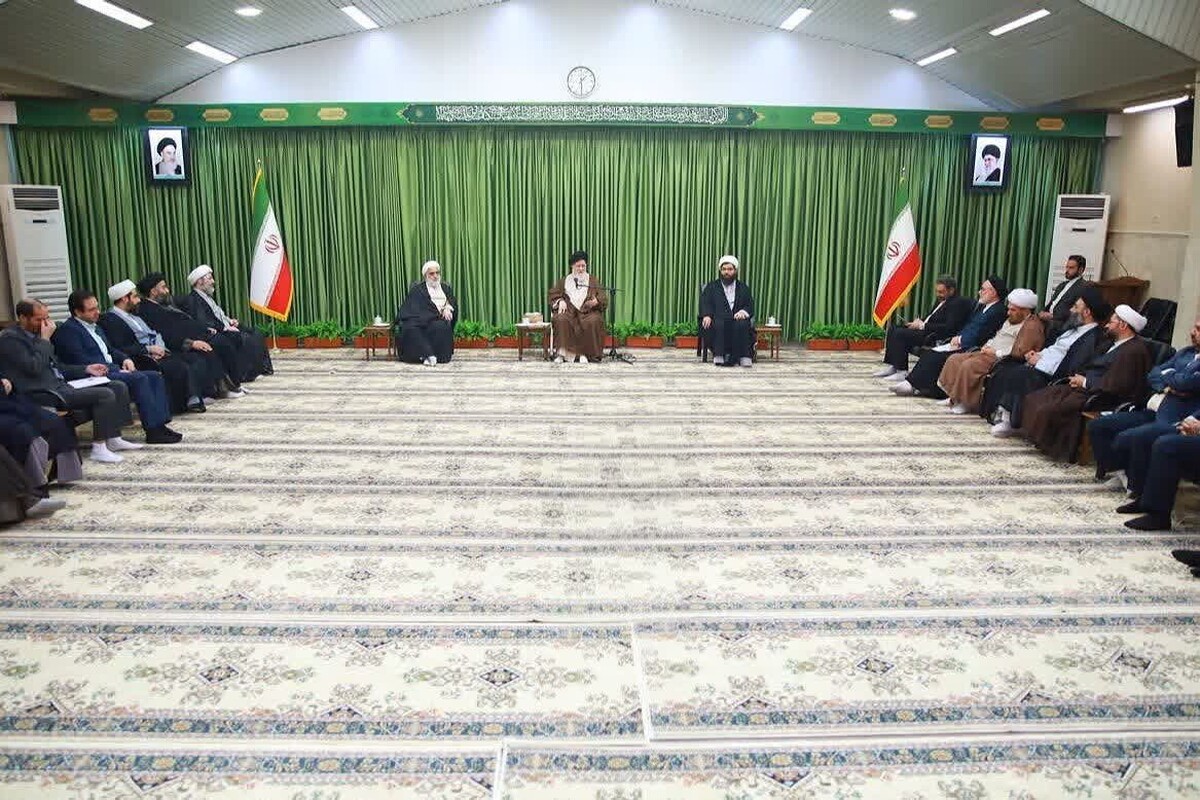 آیت‌الله علم‌الهدی تأکید کرد: نقش بی‌نظیر جامعه‌المصطفی در توسعه انقلاب با بصیرت افزایی و ترویج ادبیات فارسی