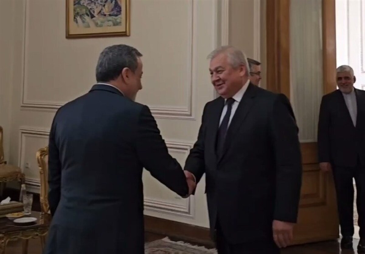 نماینده ویژه رئیس جمهور روسیه در امور سوریه امروز با وزیر امور خارجه کشورمان دیدار و رایزنی کرد.