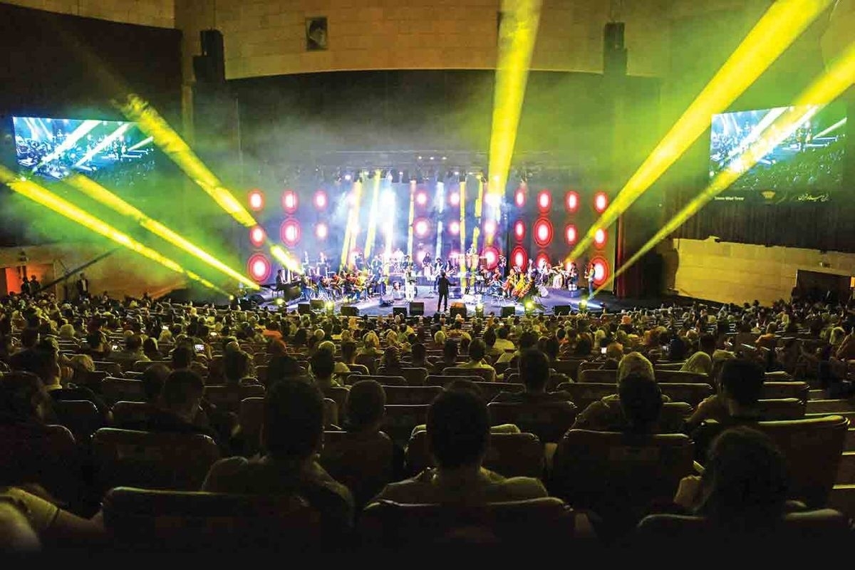 دفتر امور موسیقی وزارت فرهنگ و ارشاد اسلامی با اعلام آغاز روند دریافت تاییدیه آتش‌نشانی، مجوز برگزاری کنسرت در سالن میلاد نمایشگاه‌ها را صادر کرد.