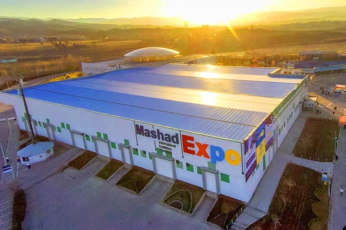 بیست‌وپنجمین نمایشگاه تخصصی صنایع غذایی هم‌زمان با سیزدهمین نمایشگاه تخصصی چاپ و بسته‌بندی قرار است از فردا تا سوم آبان ۱۴۰۴ همه‌روزه از ساعت ۱۶ تا ۲۱ پذیرای بازدیدکنندگان باشد.