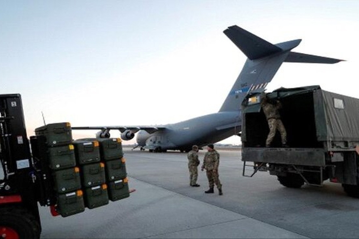 منابع رسانه‌ای از فرود یک فروند هواپیمای باری آمریکایی حامل تسلیحات در پایگاهی در شمال الحسکه سوریه خبر دادند.