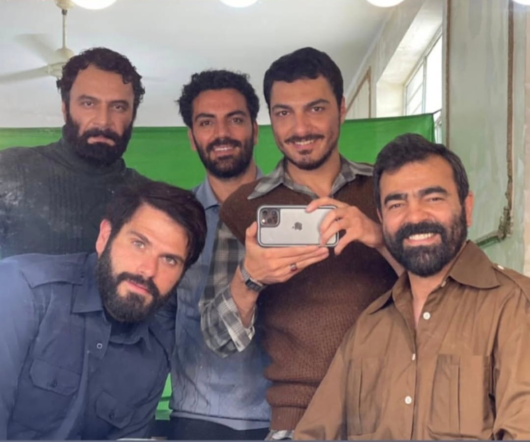 سجاد بابایی و بهزاد خلج در پشت صحنه فیلم «مجنون» + عکس سجاد بابایی و بهزاد خلج در پشت صحنه فیلم «مجنون» + عکس