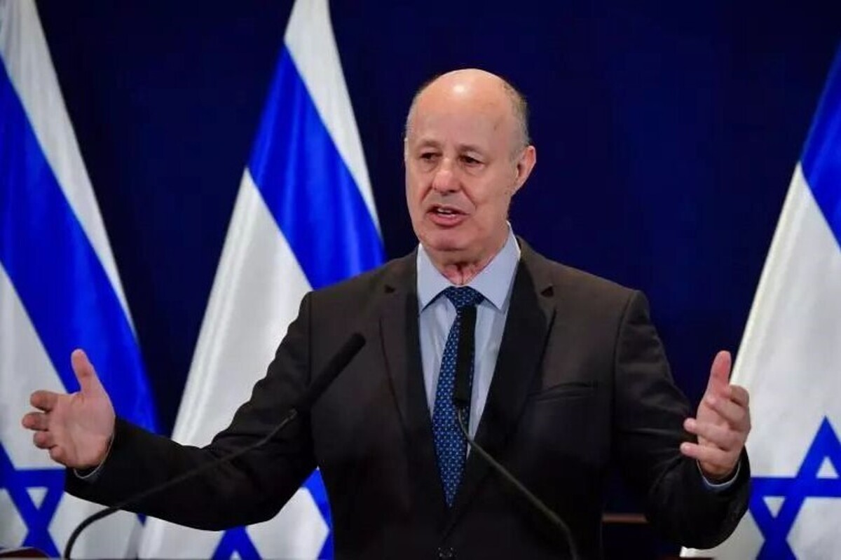 رسانه‌های رژیم صهیونیستی از اقدام «بنیامین نتانیاهو» نخست‌وزیر این رژیم برای بر برکناری «تساحی هنگبی» مشاور امنیت داخلی این رژیم خبر دادند.