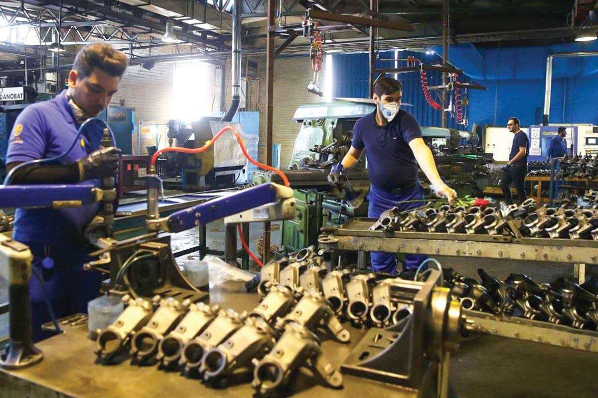 ذی نفعان، قطعه سازان را به مرز فروپاشی برده اند | چوب ذی نفعان لای چرخ قطعه سازی