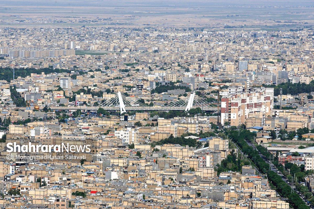 اعداد مختلفی درباره میزان بدهی دستگاه‌های دولتی به شهرداری مشهد شنیده می‌شود که از ۱۵‌ تا‌ ۳۰‌هزار‌میلیارد تومان در‌این باره روایت می‌شود.