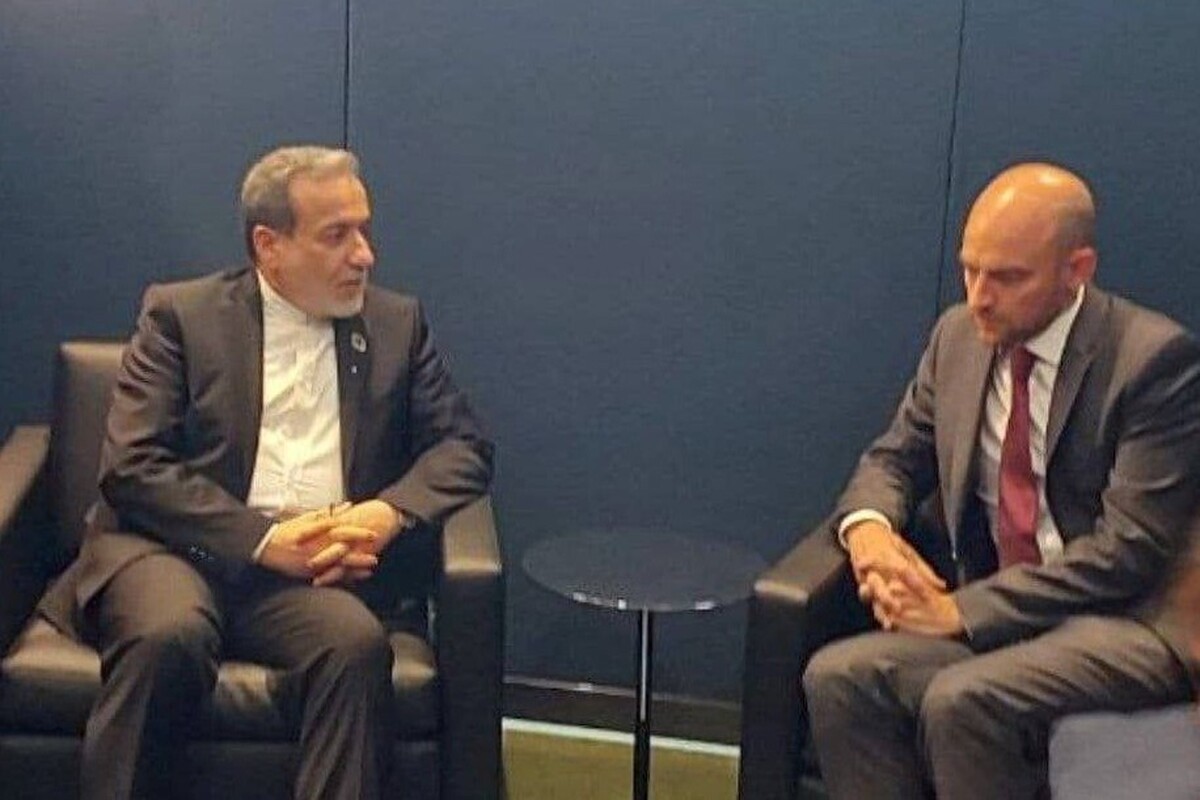 «ژان نوئل بارو» وزیر امور خارجه فرانسه و «سیدعباس عراقچی» در حاشیه مجمع عمومی سازمان ملل دیدار کردند.