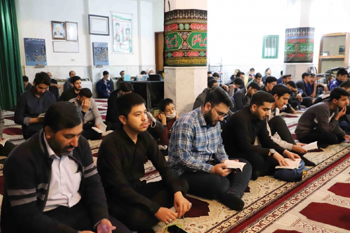 دوره تربیت کنشگران پاسخ به شبهات اعتقادی ویژه ۷۰ دانش پژوه از سراسر کشور توسط موسسه‌ جوانان‌ آستان‌قدس‌ رضوی برگزار شد.