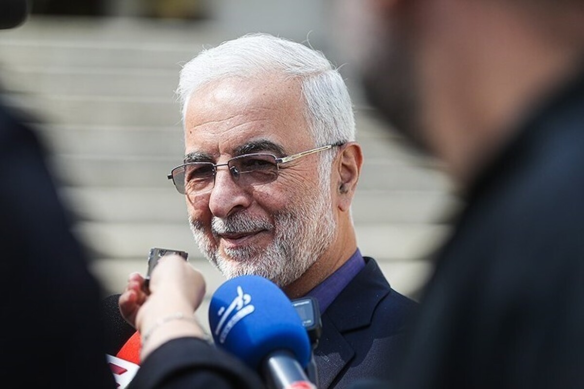 وزیر کشور در پاسخ به سوالی درخصوص موضوع فعال شدن دوباره گشت‌های ارشاد، گفت: من موضوع متقنی درباره گشت‌های ارشاد نشنیده‌ام. در دولت قرار شد وزارت فرهنگ و ارشاد موضوع را پیگیری کند.