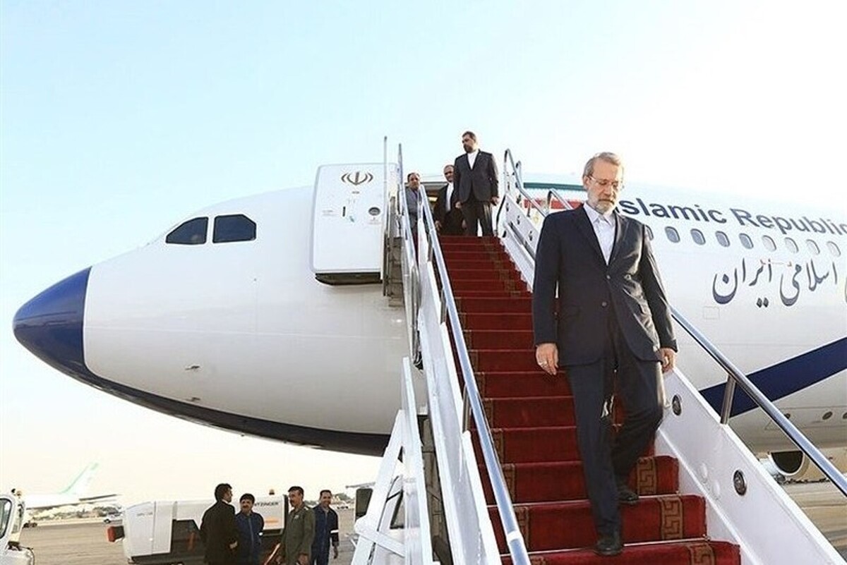 سفارت جمهوری اسلامی ایران در لبنان جزئیات برنامه دیدار‌های آقای لاریجانی با مقامات ارشد لبنانی در سفر روز شنبه به این کشور را اعلام کرد.