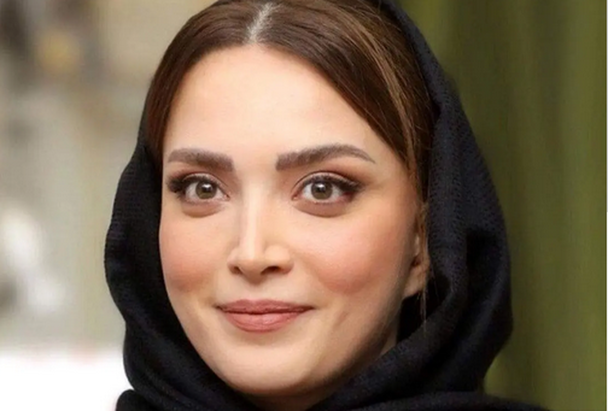 تصویر بهنوش طباطبایی، بازیگر زن سریال سووشون با گربه‌اش