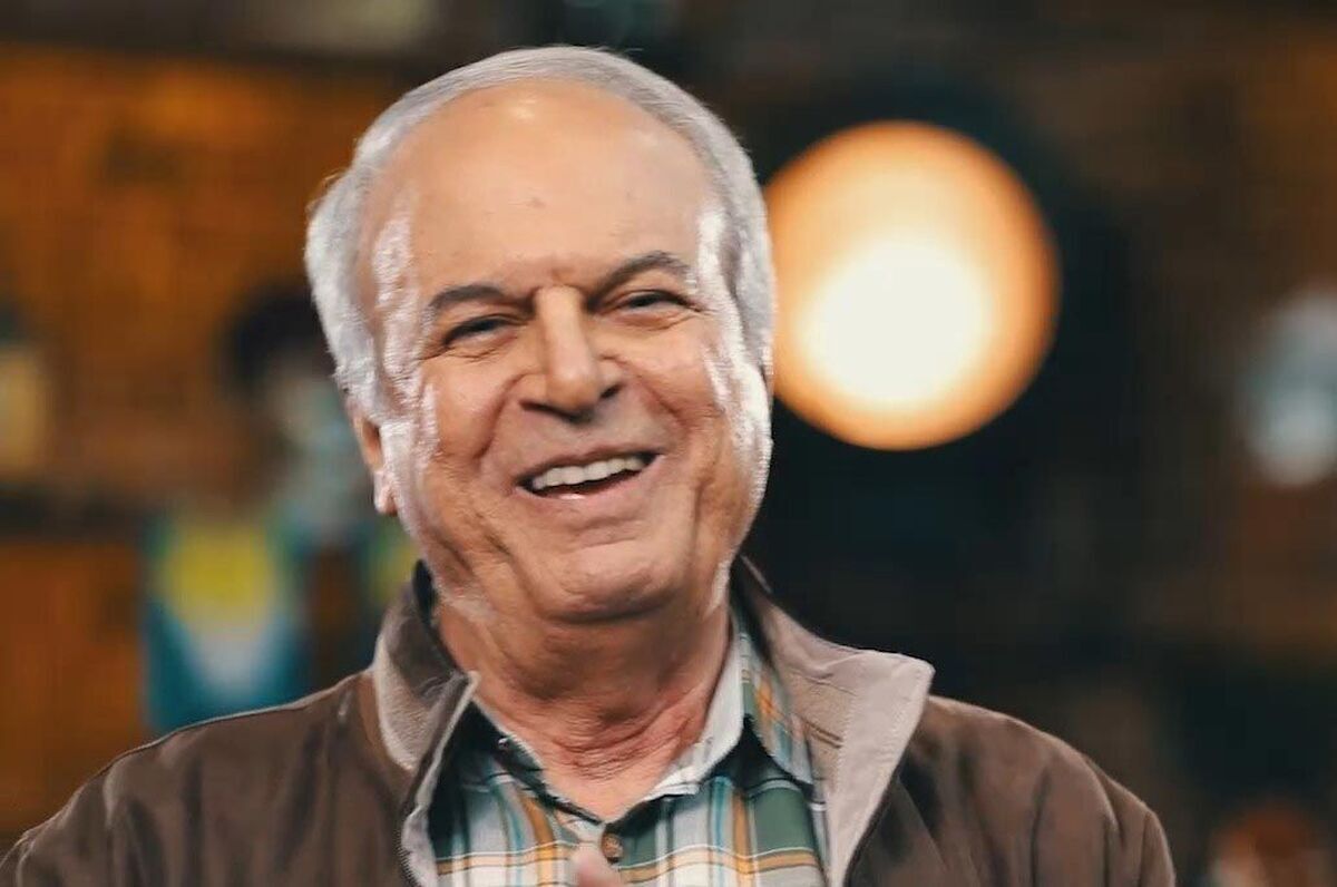 عکسی از غلامرضا نیکخواه در کنار دخترش نیلوفر منتشر شد.