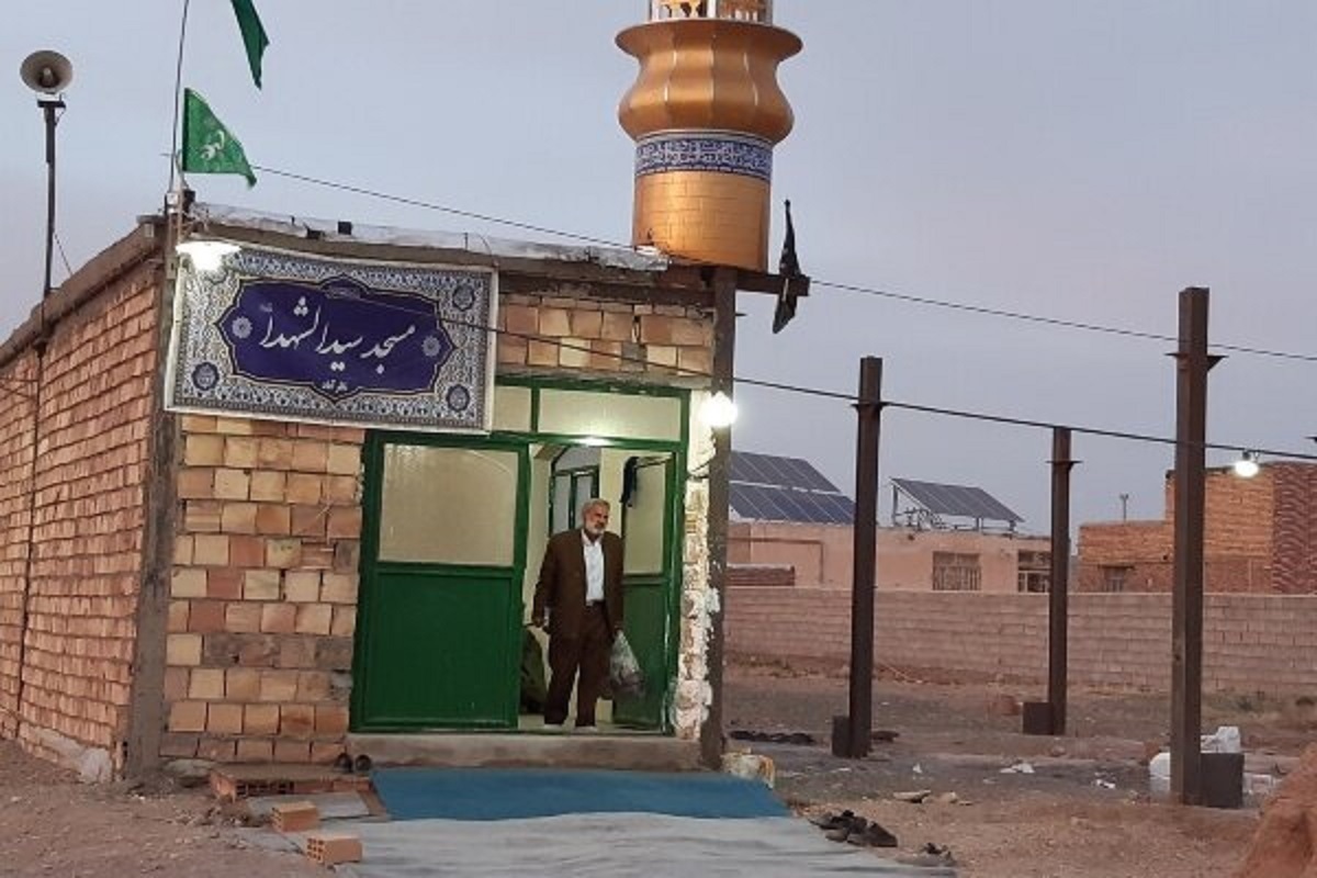 دبیر شورای فرهنگ و هنر روستا و عشایر وزارت فرهنگ و ارشاد اسلامی گفت: اکنون بیش از ۵۱ درصد کانون‌های فرهنگی هنری مساجد در روستا‌ها حضور دارند.