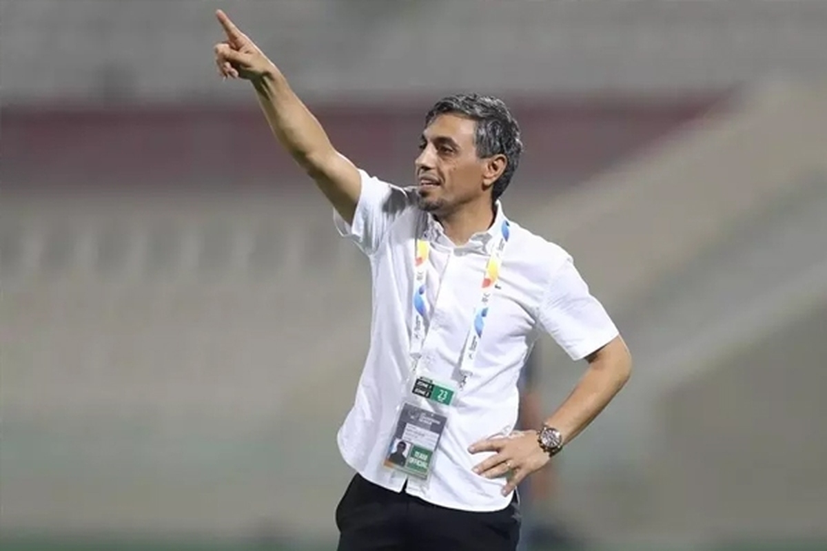 ظاهراً قرارداد رسول خطیبی با مس رفسنجان بندی دارد که شاید منجر به قطع همکاری زودهنگام وی با باشگاه شود.