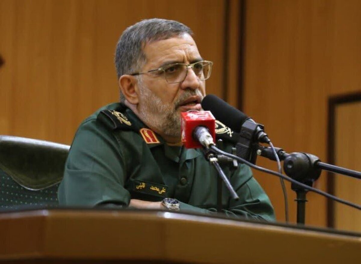 سخنگوی سپاه پاسداران با اشاره به اهداف مشترک دو جنگ تحمیلی هشت‌ساله و دوازده‌روزه، گفت: هر دو جنگ با تمهید و حمایت آمریکا آغاز شد و هدف اصلی آن‌ها براندازی جمهوری اسلامی و تجزیه ایران بود.