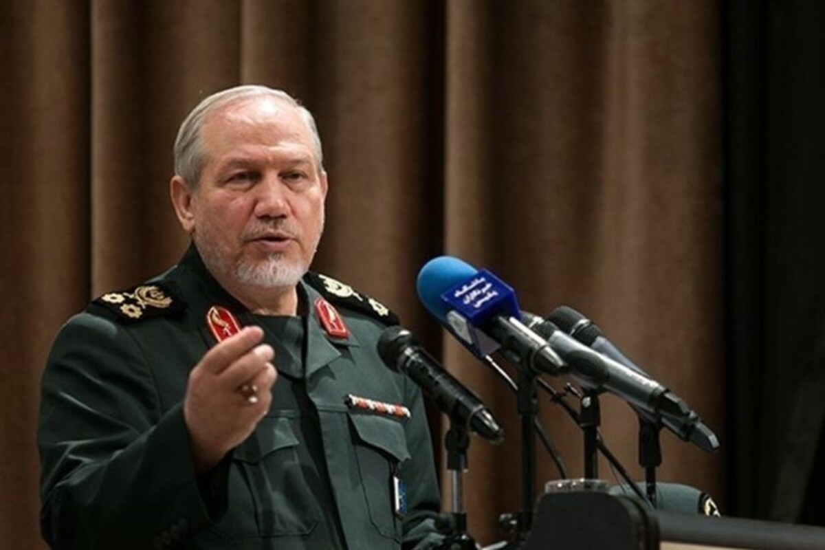 دستیار و مشاور عالی فرماندهی معظم کل قوا، با اشاره به جنگ ۱۲ روزه گفت که نقاط ضعف در بخش پدافند هوایی وجود داشت که هم‌اکنون در حال اصلاح و بازسازی است.