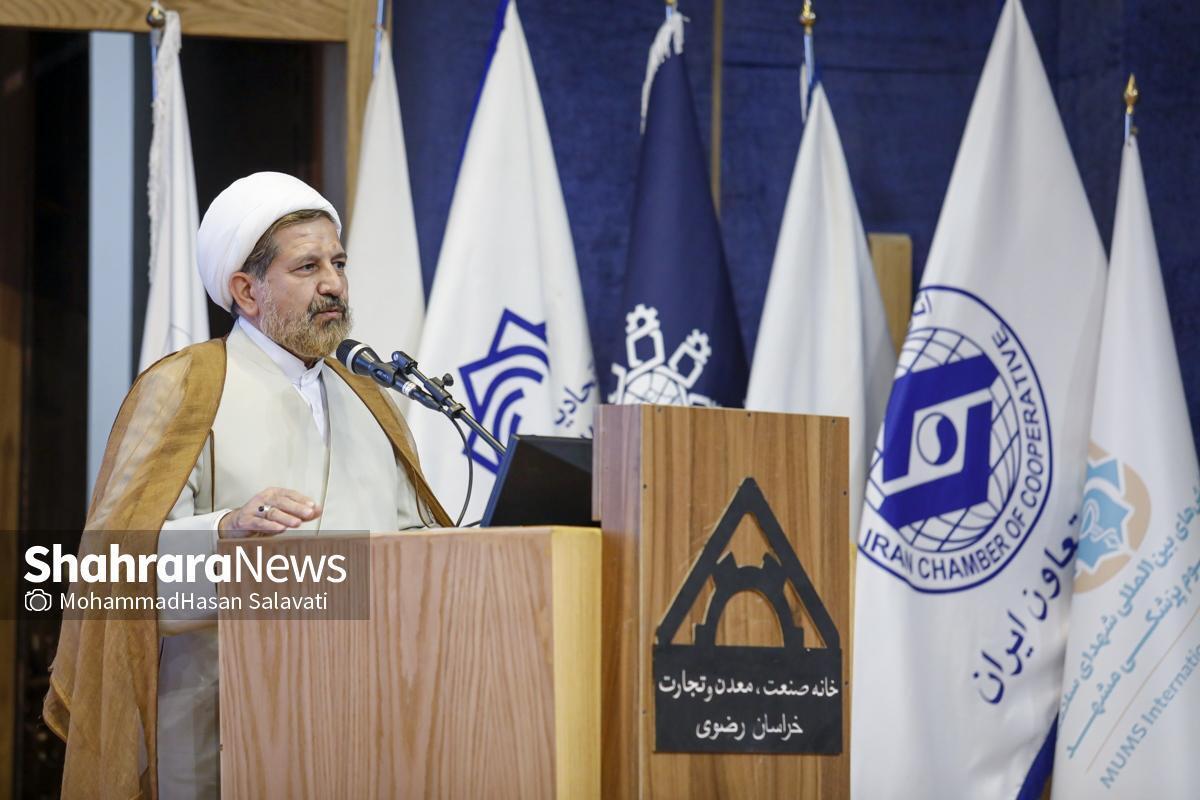 رییس کل دادگستری استان خراسان رضوی گفت: دستگاه قضایی همیشه در کنار صنعت، معدن و تجارت بوده‌اند و این رویکرد در سند تحول قوه قضاییه ثبت شده است.