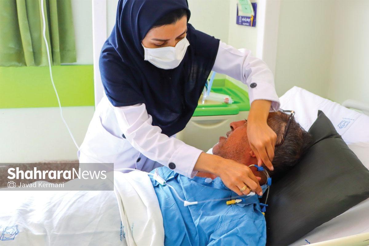 معاون پرستاری وزارت بهداشت از لغو پذیرش دانشجوی پرستاری در دو موسسه «هلال» و «وارستگان» خبر داد و گفت: پذیرفته‌شدگان امسال با توافق، به دانشگاه‌های دیگر از جمله دانشگاه آزاد منتقل خواهند شد.