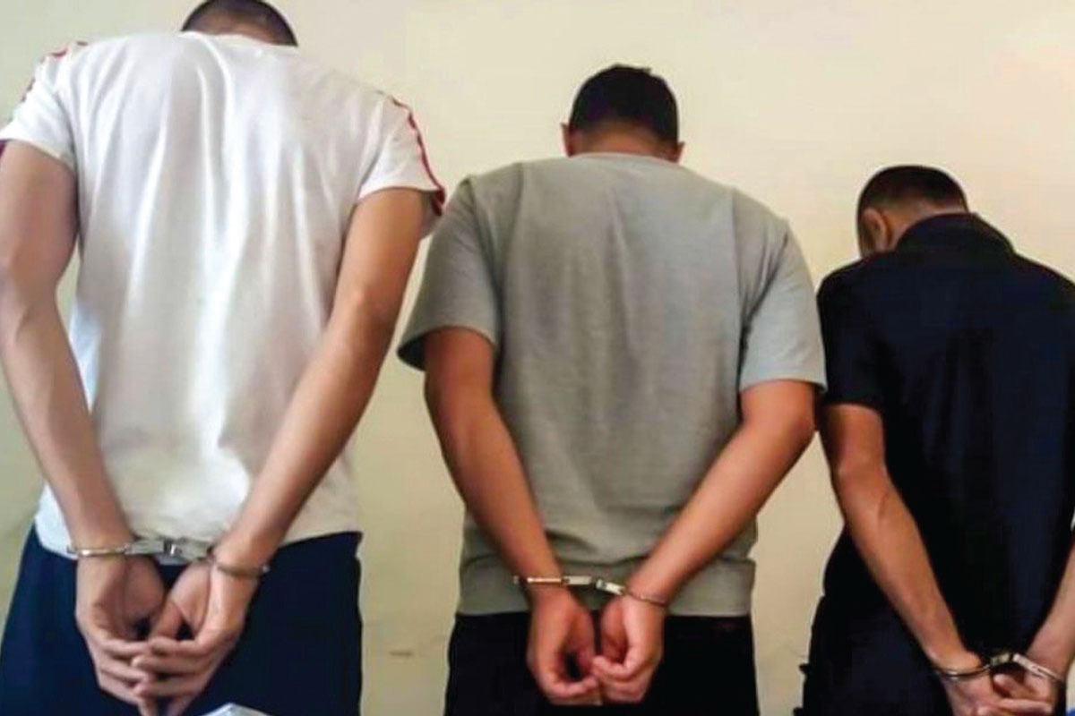 باند سارقان منازلی که در ۶ ماه گذشته ۸ بار برای دزدی از غرب کشور به مشهد آمده بودند منهدم شد.