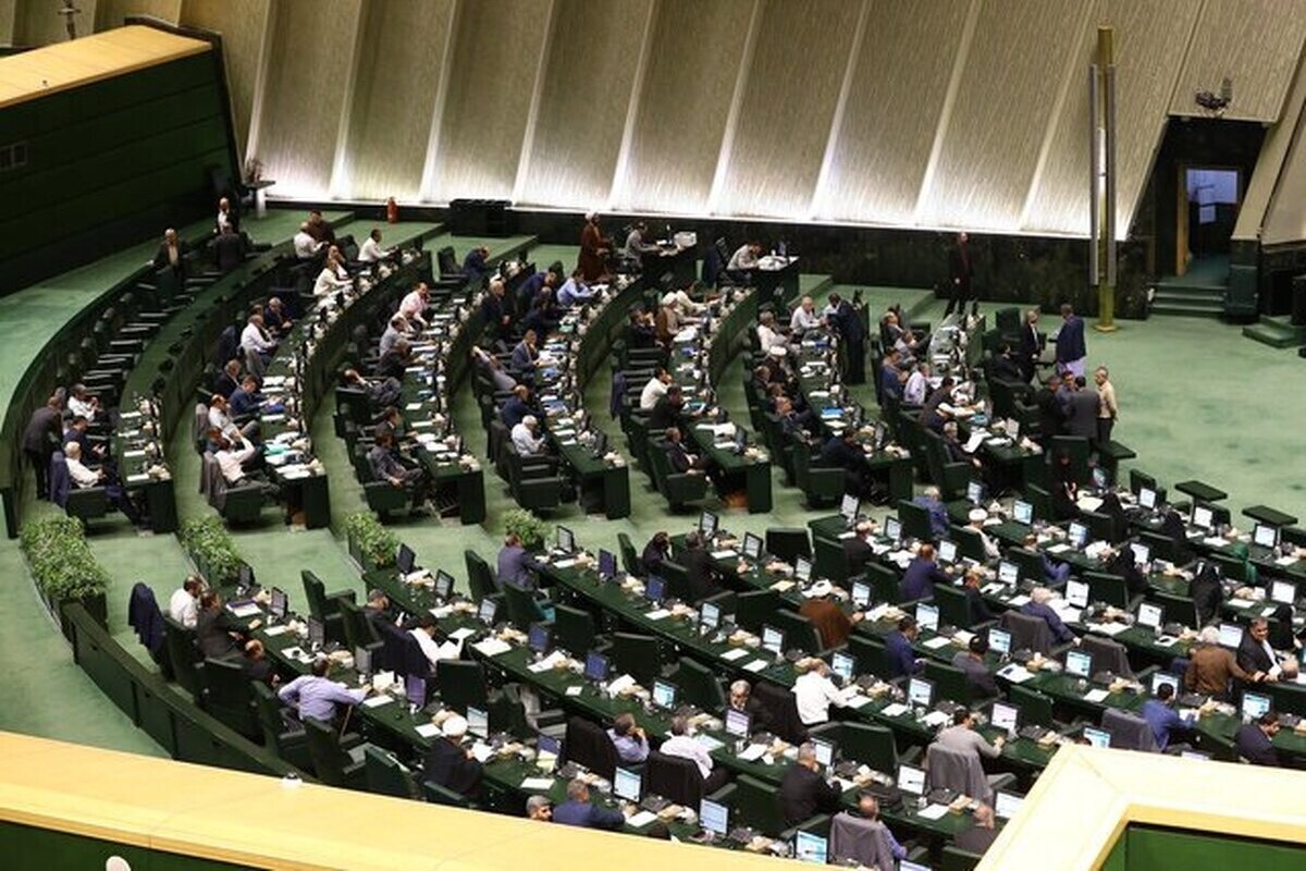 رئیس مجلس شورای اسلامی گفت: در جلسه غیرعلنی، موضوعات مهمی مطرح و بحث مفصلی شد.