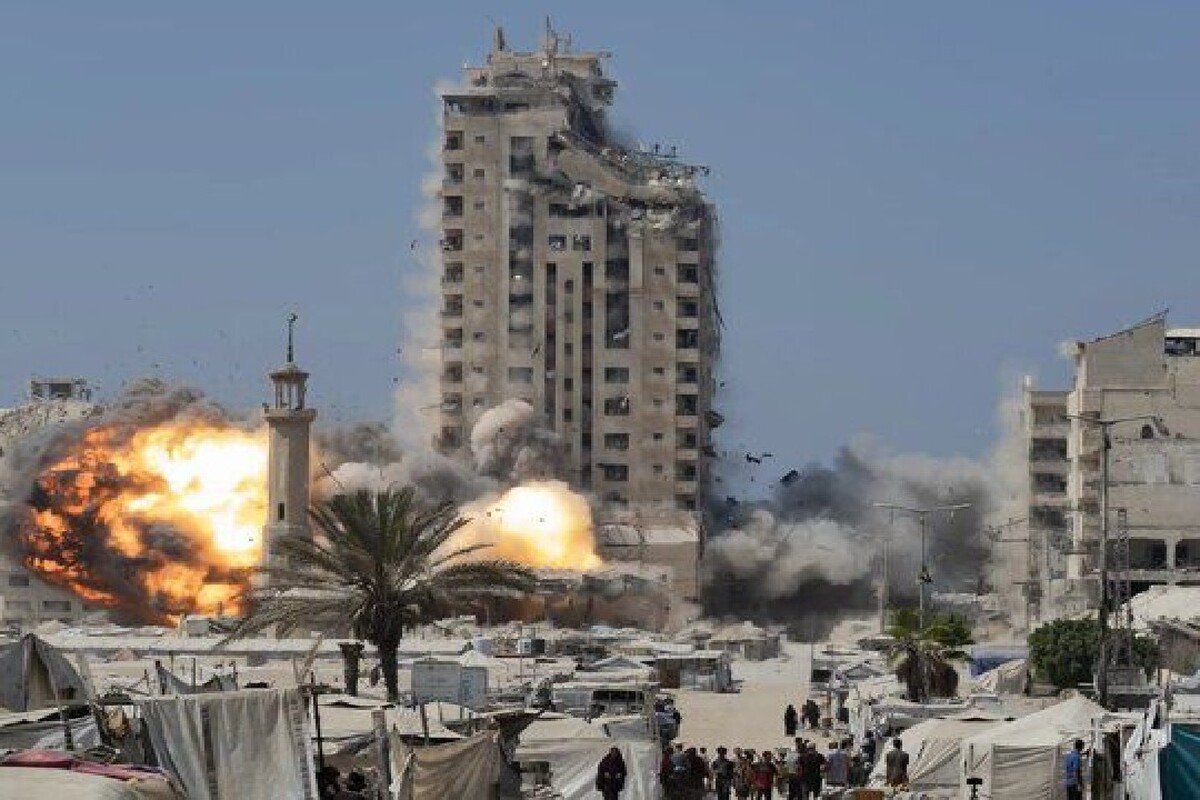 ویدئو | لحظه بمباران برج مکه، مرتفع‌ترین برج شهر غزه توسط اسرائیل