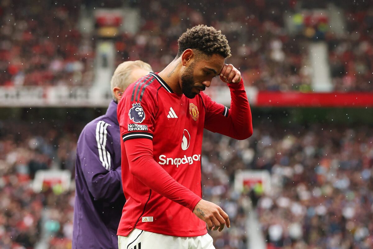 بازیکن جدید منچستریونایتد جو وحشتناکی از رختکن یونایتد پس از شکست برابر برنتفورد ترسیم کرد.