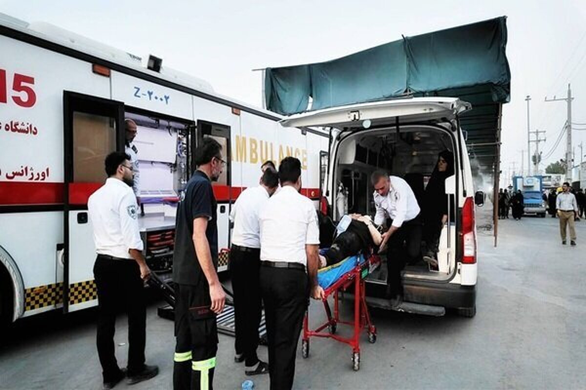 رییس مرکز اورژانس پیش بیمارستانی دانشگاه علوم پزشکی مشهد گفت: میزان ماموریت‌های مرتبط با حوادث ترافیکی در اورژانس ۱۱۵ این دانشگاه طی نیمه نخست امسال نسبت به مدت مشابه پارسال ۱۱ درصد افزایش یافته است.