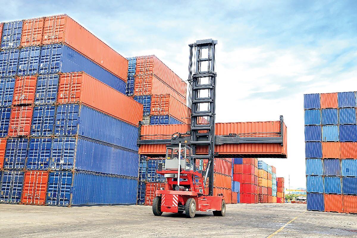 تجارت خارجی ۵۴ میلیارد دلاری ایران در نیمه اول سال ۱۴۰۴ | تبادلات تجاری کشور با ۱۰۰ کشور جهان