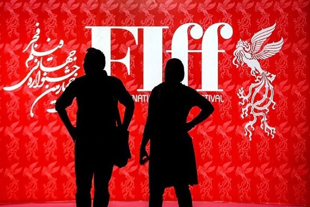 دبیر چهل‌وسومین جشنواره جهانی فیلم فجر از احتمال برگزاری این رویداد در شهر شیراز خبر داد.