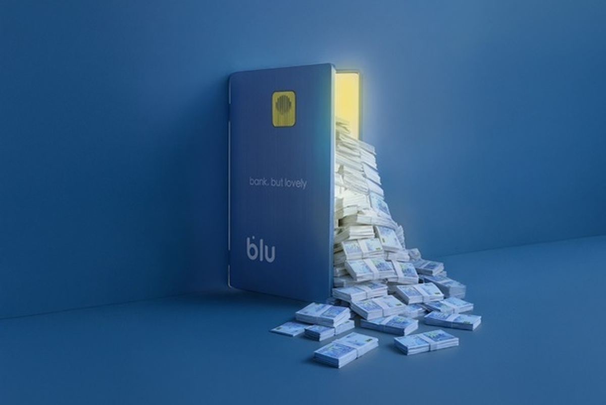 از ۵ مهر تا ۲ آبان، به مدت ۲۸ روز، با هر دعوت موفق به بلو یا بلوجونیور هر روز یک نفر برنده یک میلیارد تومان خواهد شد.