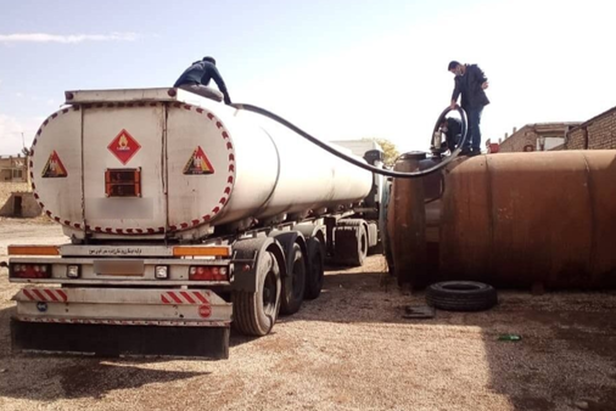 طی ۷۲ ساعت گذشته با اقدامات پلیس سیستان و بلوچستان، بیش از ۹۰ هزار لیتر سوخت قاچاق کشف و ضبط شد.