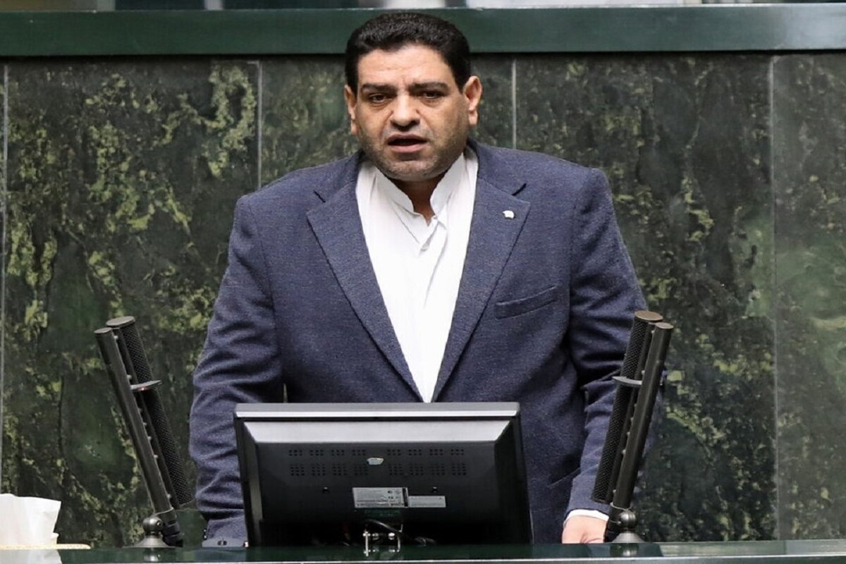 هشدار یک نماینده مجلس درباره دوقطبی‌سازی در جامعه