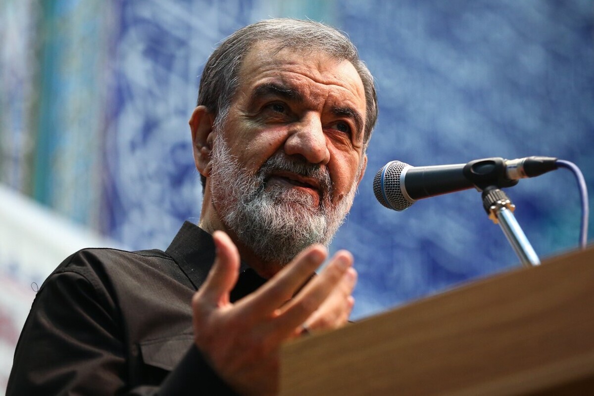 محسن رضایی: رسانه‌ها دنبال گمانه‌زنی درباره جنگ نباشند | جنگ نامشروع اقتصادی، تبلیغاتی و رسانه‌ای علیه ایران